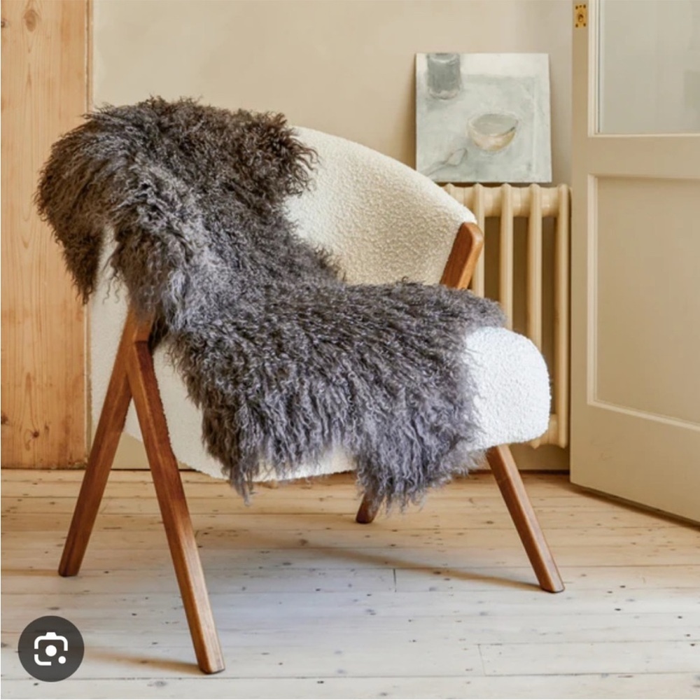 Natural Chic Dark Gray Sheepskin Rug Large